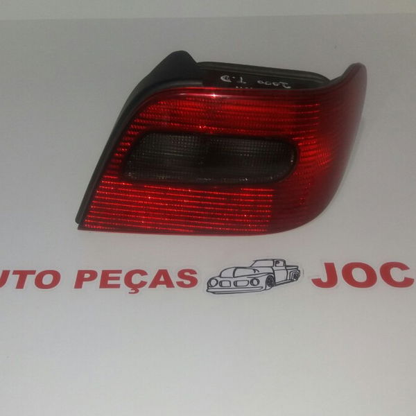 Lanterna Traseira Citroen Xsara 2000 T.d Original - Direito