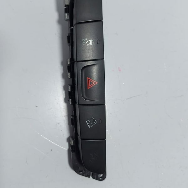 Botão Pisca Alerta Toro 2016 2017 Cx503 Preto