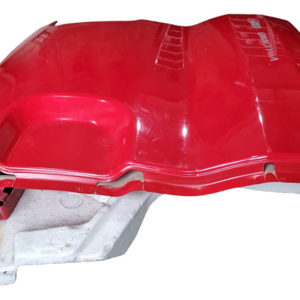 Tampa Traseira Lado Direito Fiat Toro 2017 Vermelho