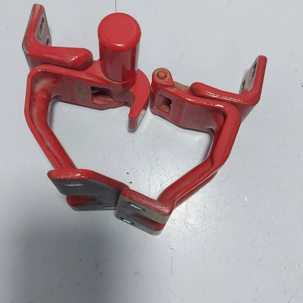 Dobradiça Da Tampa Traseira Lado Direito Toro Volcano Cx505