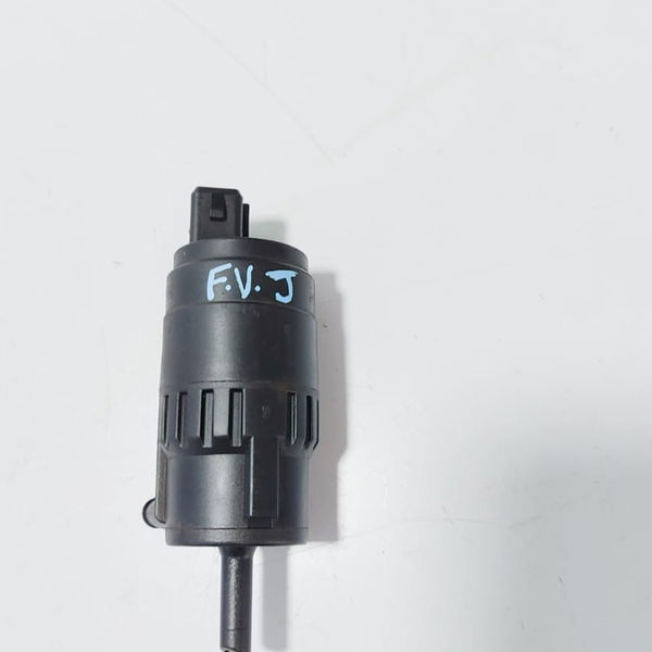 Bomba De Esguicho Limpador Para Brisas Toro 2017 Cx505