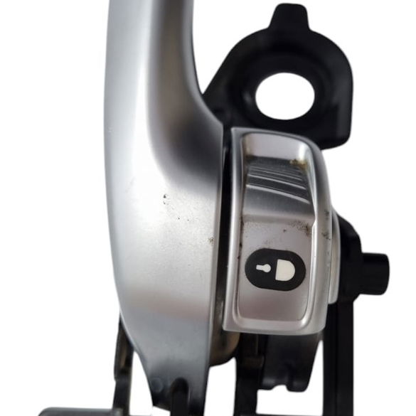 Maçaneta Interna Traseira Direita Fiat Toro Cx506 Traseira