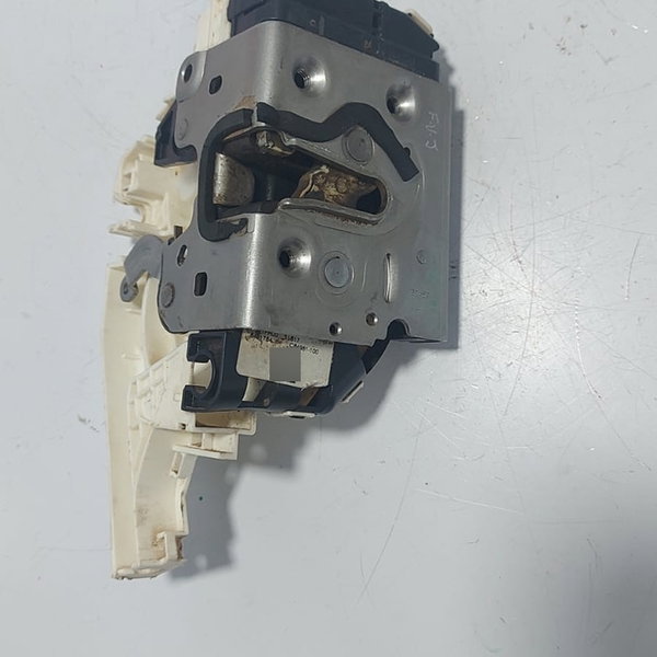 Fechadura Porta Dianteira Direita Fiat Toro 2017 Cx510
