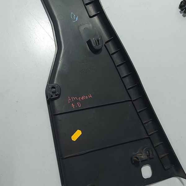 Acabamento Inferior Coluna Traseira Direita Amarok 12 Cx512