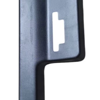 Moldura Acabamento Banco Traseiro Fiat Toro 2017