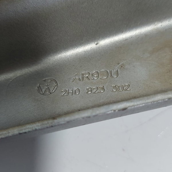 Braço Do Capo Volkswagen Amarok 2014 Lado Direito Cx513