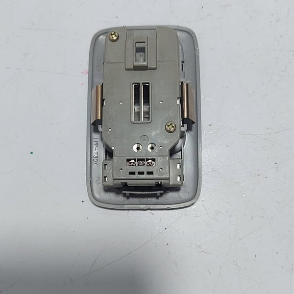 Luz Cortesia Teto Traseiro Pajero Full 2004 Cx514