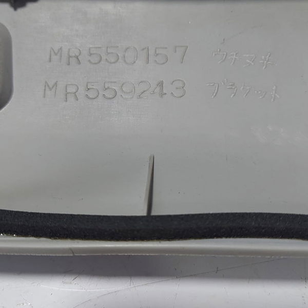 Quebra Sol Lado Esquerdo Pajero Full 2005 Cx516