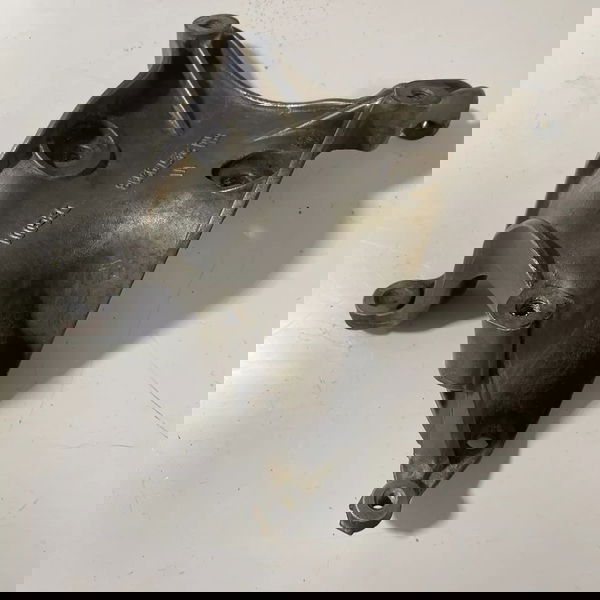 Suporte Do Compressor De Ar Condic S10 2.8 2013 Cx471