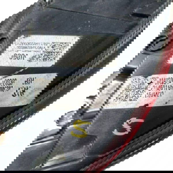 Lanterna Creta 2021 Lado Direito Cx562 Direito Vermelho