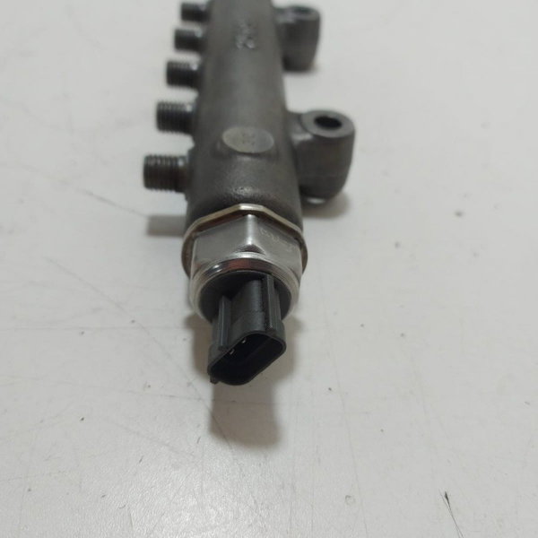 Flauta Dos Bicos Inj C/ Sensor Nissan Frontier 2.5 11 Cx119