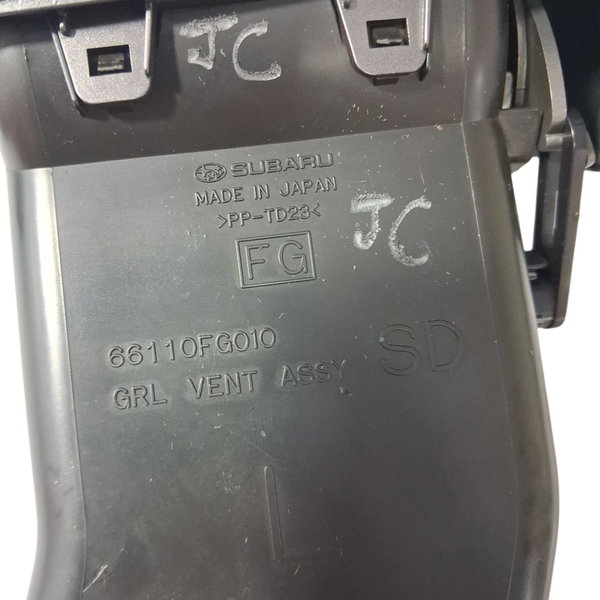 Difusor Ar Esquerdo Subaru Impreza 2010 Cx643