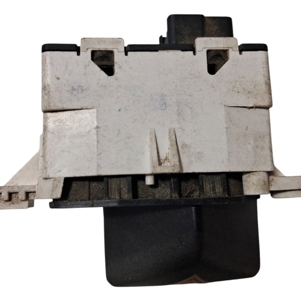 Botão Alerta Painel Ford Focus  2004 A 2008 Cx651 Preto