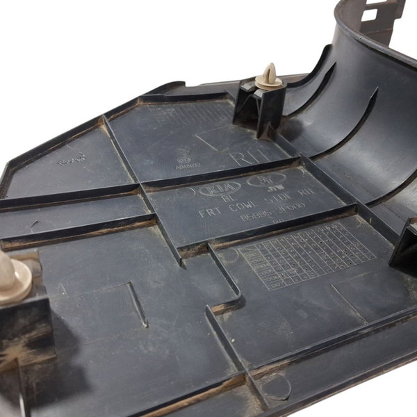 Moldura  Soleira Diant. Direita  Sorento 03/08 Cx652 Preto