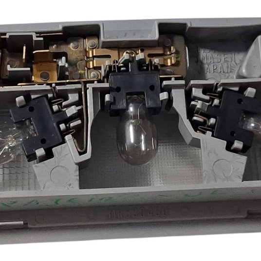 Luz Dianteira Comando Teto Mitsubishi Pajero 2003 Cx666