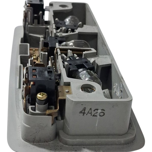 Luz Dianteira Comando Teto Mitsubishi Pajero 2003 Cx666