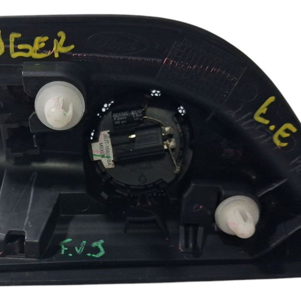 Moldura Retrovisor Int L. E C/auto Falante Ranger 2019 Cx685