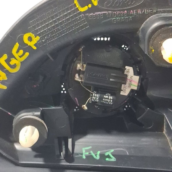 Moldura Retrovisor Int L. D C/auto Falante Ranger 2019 Cx685