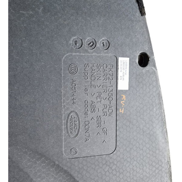 Tampão Traseiro Land Rover Discovery 2015 Preto