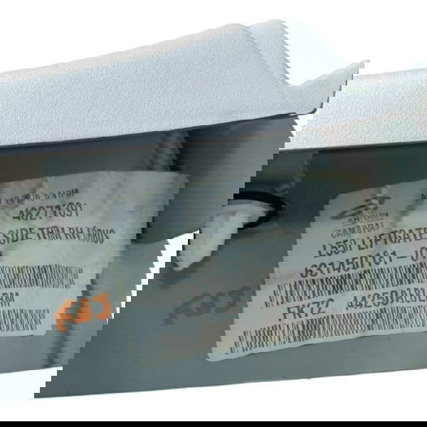 Acabamento Traseira Lado Direito Discovery Sport 2015 Vc457