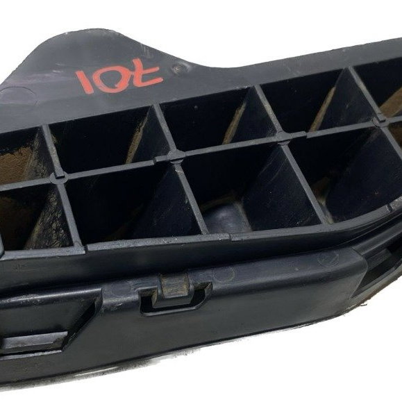 Guia Direito Parachoque Dianteiro Volkswagen Amarok Cx361