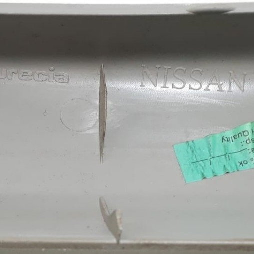 Acabamento Coluna Porta E  Nissan Frontier