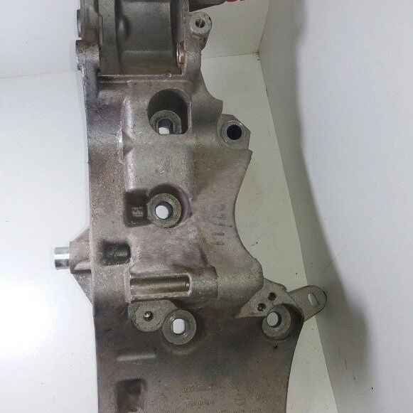 Suporte Alternador E Direçao Sandero 1.6 16 Valvula Cx206