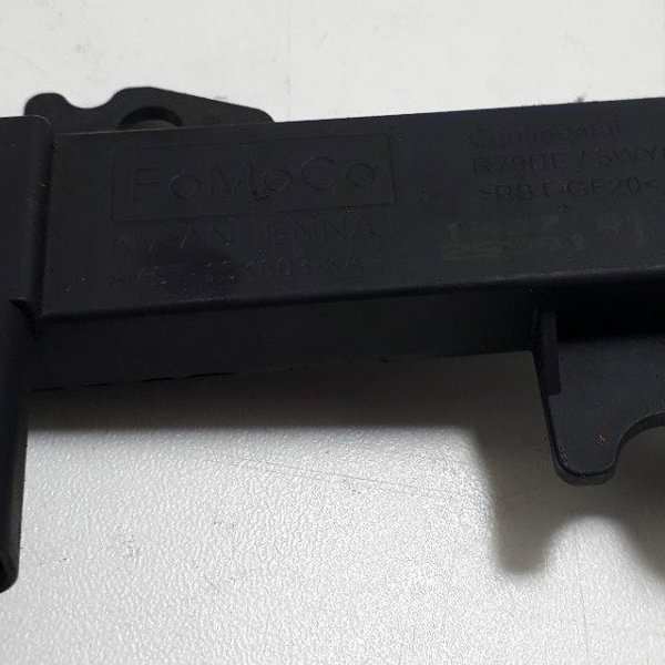 Módulo Da Antena Ford Focus Cx147 Preto