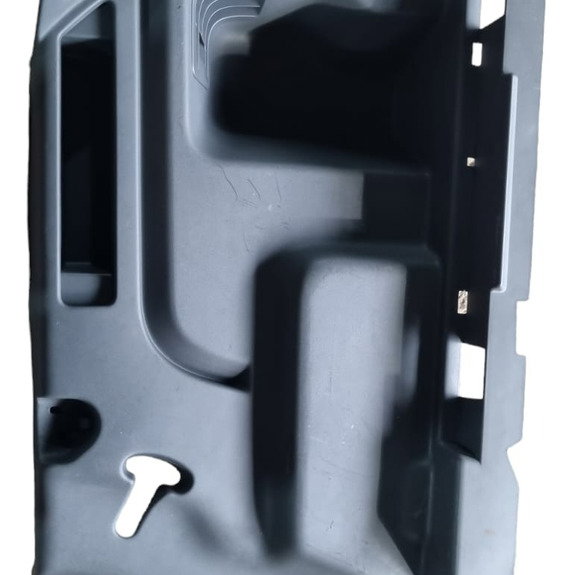 Acabamento Porta Malas Lado Direito  Discovery Sport 2015