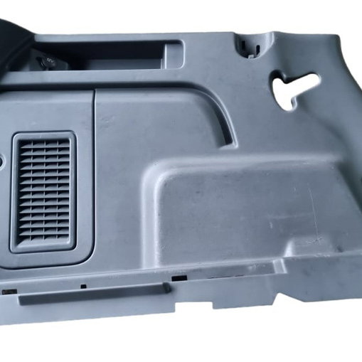 Acabamento Lateral Porta Mala Esquerdo Discovery Sport 2015