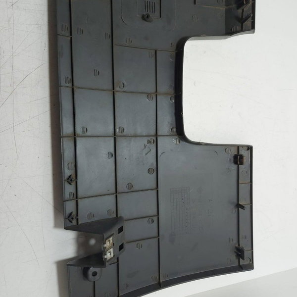 Acabamento Inferior Painel Ssangyong L.e Musso 2001 Cx607