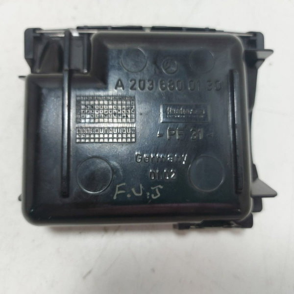 Acabamento Cinzeiro Dianteiro C320 2002 Cx34