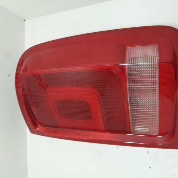 Lanterna T.d Amarok 2.0 2014 (arteb) Cx279