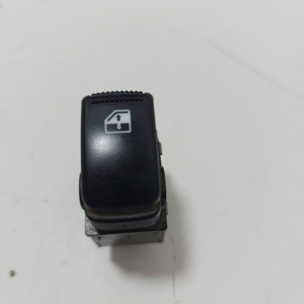 Botão Vidro Elétrico T.d Sorento 2009 Cx102