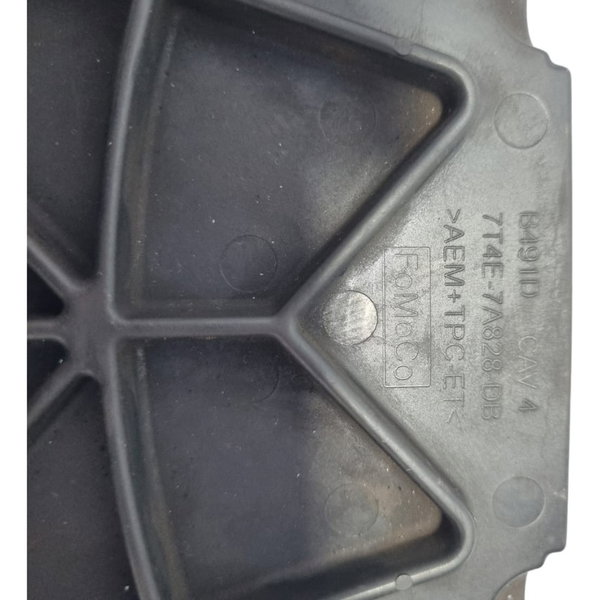 Tampa Inferior Guarda Pó Motor Ford Edge 7t4e-7a828-dc Cx455