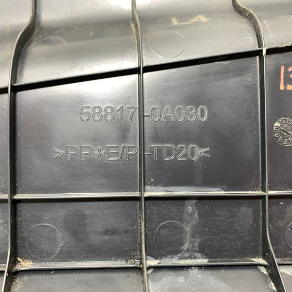 Moldura Esquerda Console Toyota Corolla Cross 21/23 Cx388