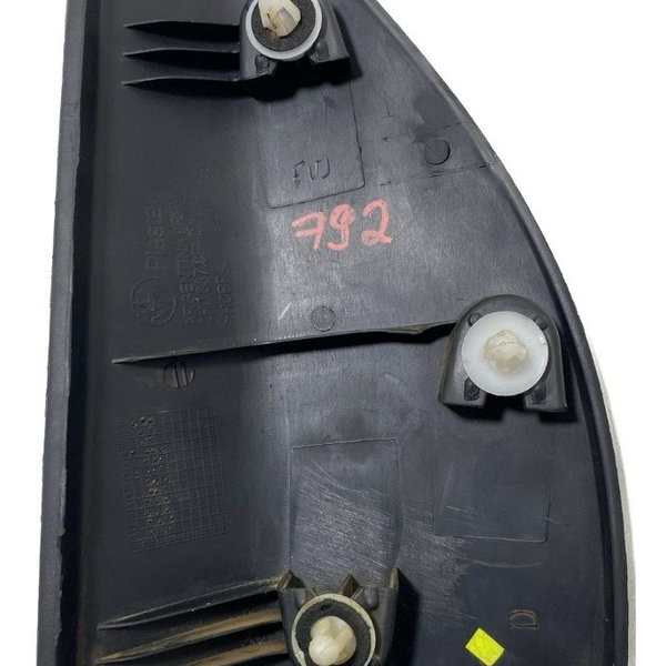 Moldura Interna Retrovisor Direito Volkswagen Amarok Cx364 Preto