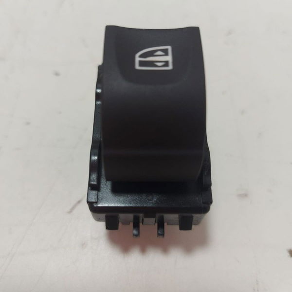 Botão Vidro Elétrico Traseiro Renault Fluence 2011 Cx42