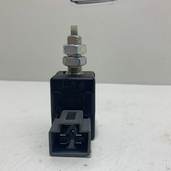 Sensor Pedal Luz Freio Sorento 2.4 2012 Cx01