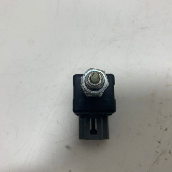 Sensor Pedal Luz Freio Sorento 2.4 2012 Cx01