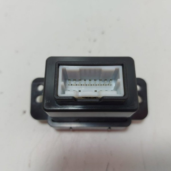 Entrada Auxiliar Usb Sorento 2.4 2012 Cx02