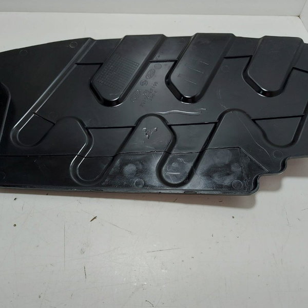 Capa Protetora Motor L.e Sorento 2.4 2012 Cx215