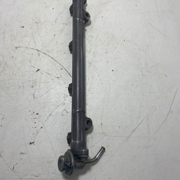 Flauta Bico Injetor Mmc Colt  Cx422