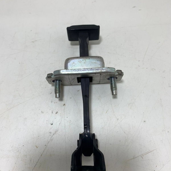 Limitador Porta Diant. Esq. S10 Ltz 2016 Cx17