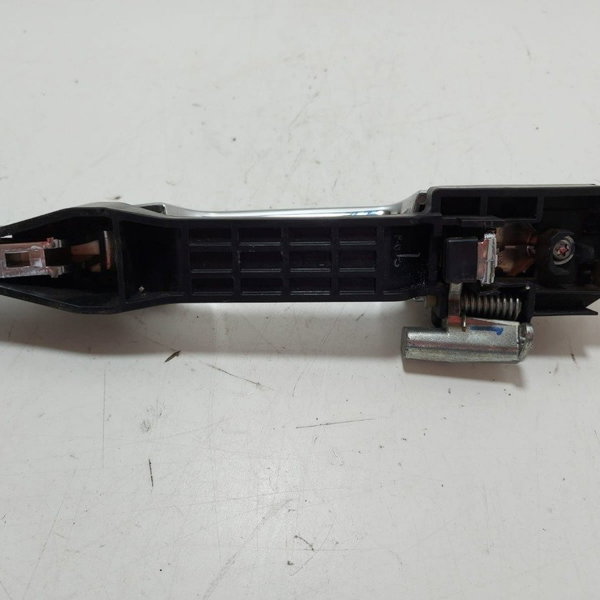 Maçaneta Externa L200 Triton T. E 2016 C/ Detalhe Cx33