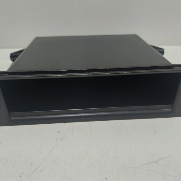 Porta Objetos Painel Tracker 2002 A 2009 Cx144
