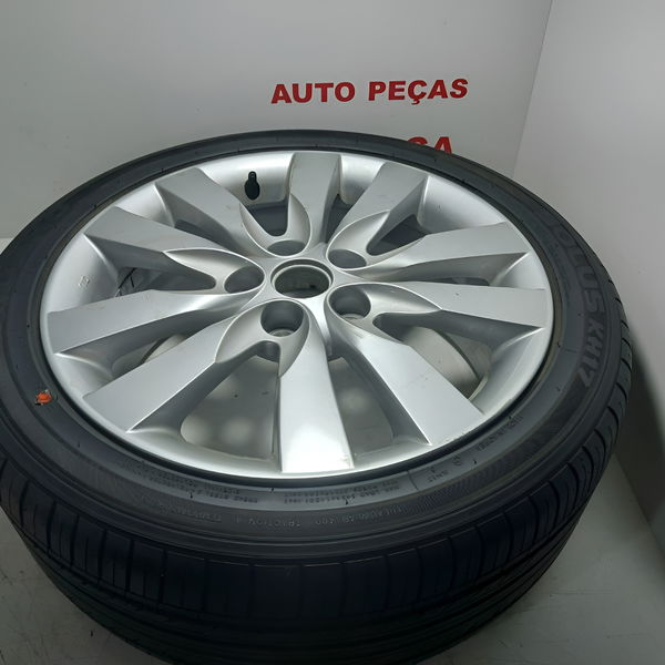 Roda C/ Pneu  Cerato 2011 215x45x17