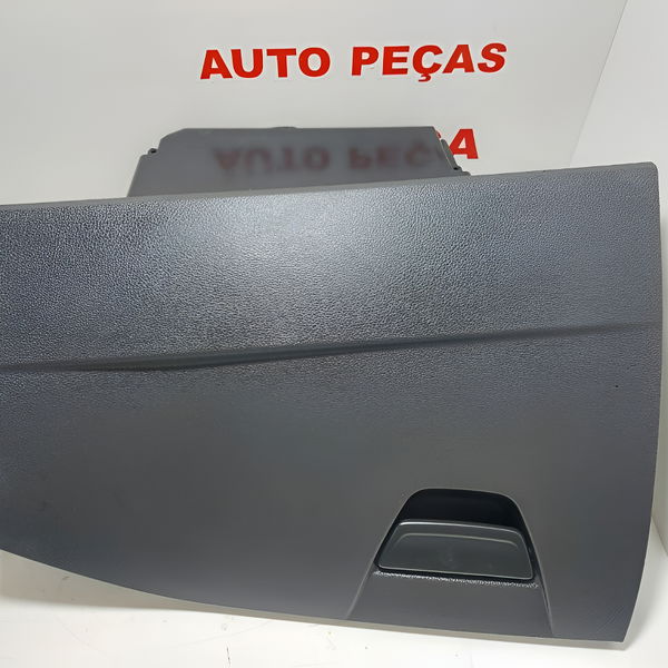 Porta Luva Ford Focus Titanium 2015