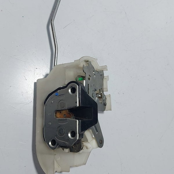 Fechadura Porta Dianteira Esq Chevrolet S10 2012 2013 Cx496