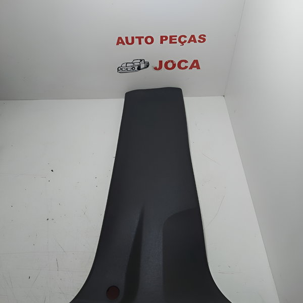 Acabamento Inferior Coluna Central D. S10 /trailblazer 2016